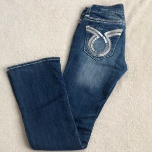 Big Star medium washed blue jeans! ❤️